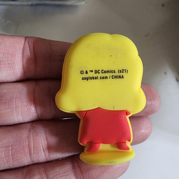 DC Super Friends soft PVC 2D figures miniatures - Picture 2 of 3